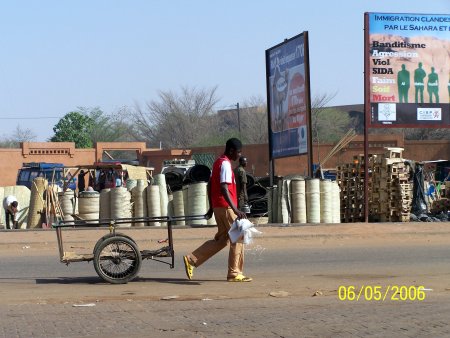 file:///home/sharon/AFRICA/Images/B2.jpg