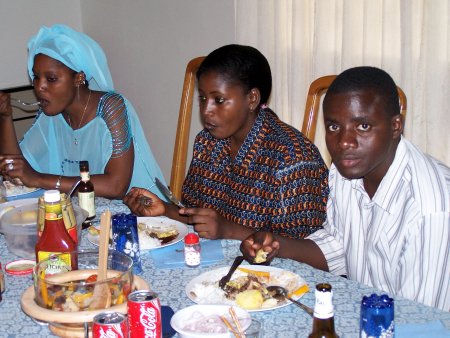 file:///home/sharon/AFRICA/Images/BBQ3.jpg