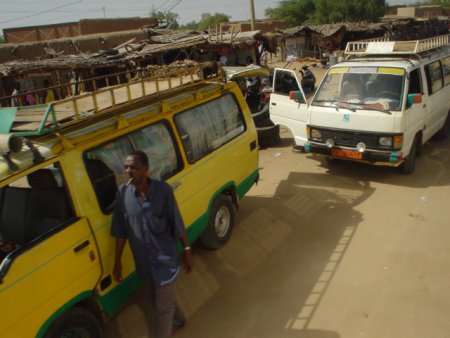 file:///home/sharon/AFRICA/Images/Bus_Terminal_2.jpg